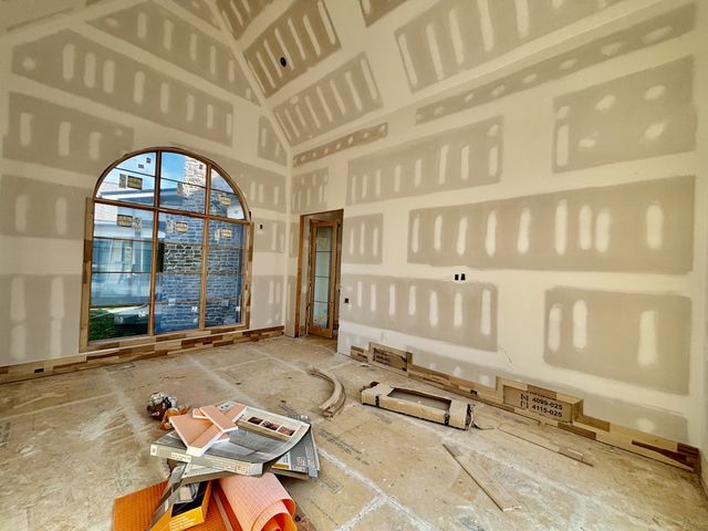 8102 Turning Point Dr, Brentwood, TN 37027