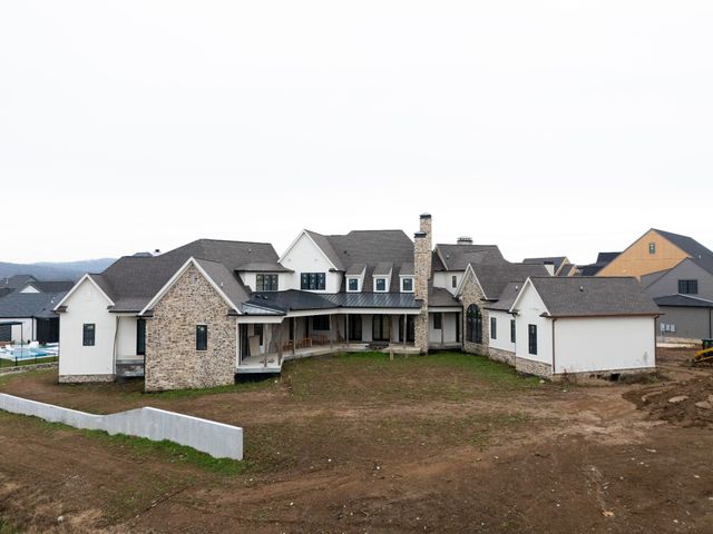 8102 Turning Point Dr, Brentwood, TN 37027