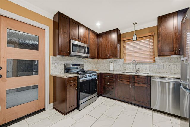 1807 Strongs Court, Katy, TX 77449