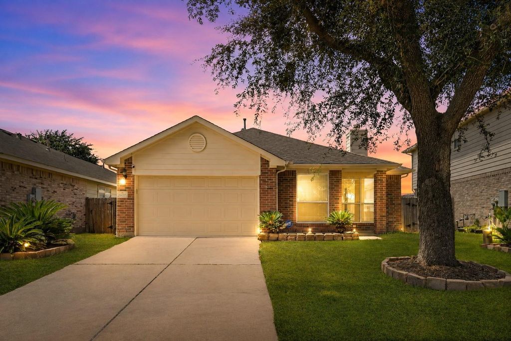 1807 Strongs Court, Katy, TX 77449