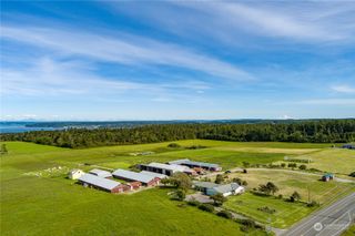 886 West Beach Road, Coupeville, WA 98239