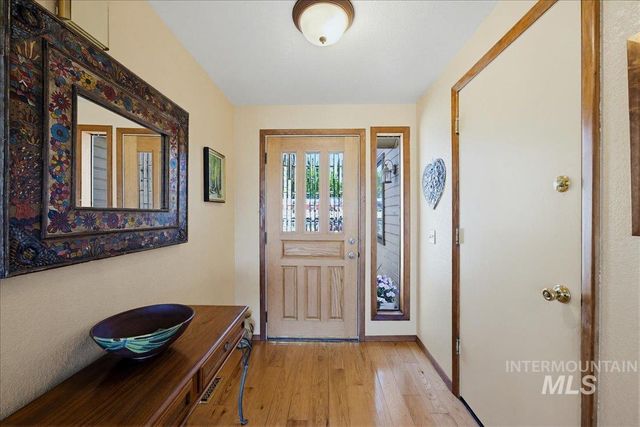 6507 W Summer Hill Drive, Boise, ID 83714