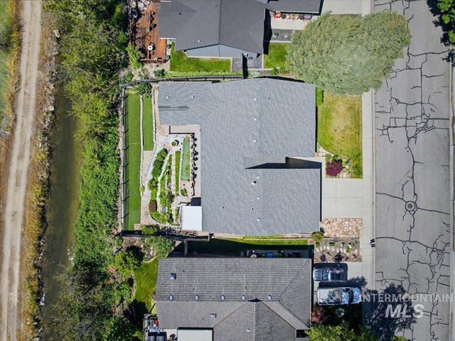 6507 W Summer Hill Drive, Boise, ID 83714
