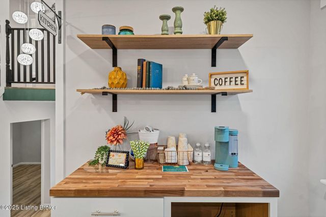 1601 Birch Ct, Radcliff, KY 40160