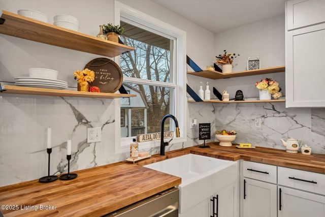 1601 Birch Ct, Radcliff, KY 40160