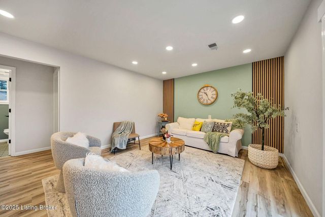 1601 Birch Ct, Radcliff, KY 40160