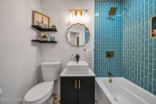 1601 Birch Ct, Radcliff, KY 40160