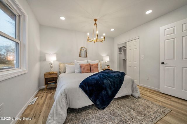 1601 Birch Ct, Radcliff, KY 40160