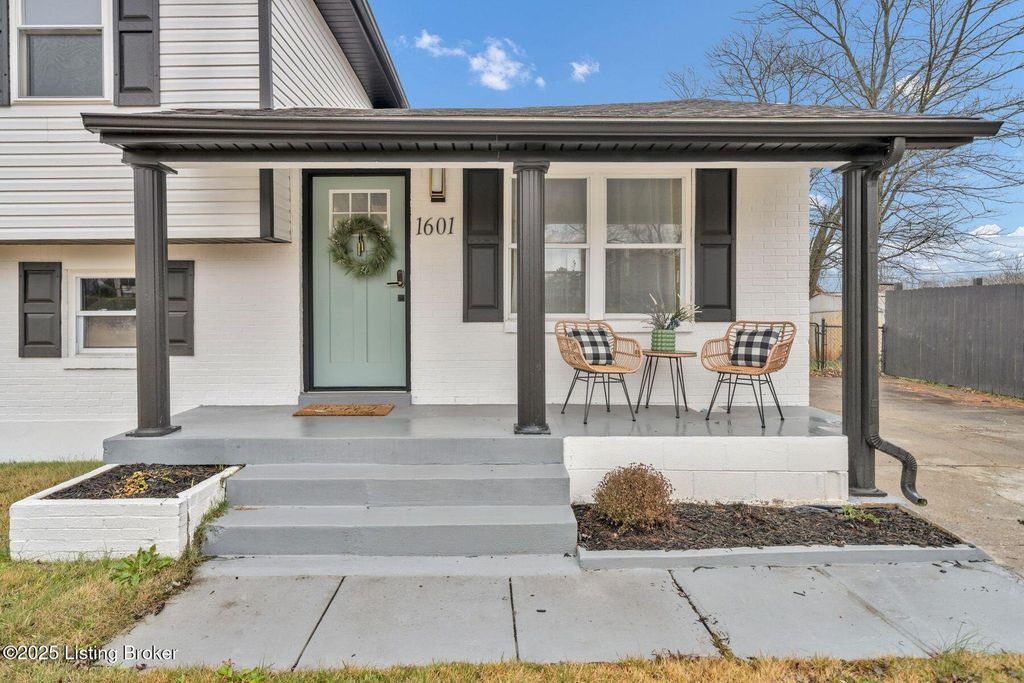 1601 Birch Ct, Radcliff, KY 40160