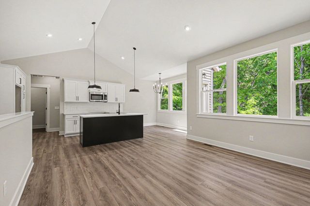 2407 Promise Drive Se, City Of Kentwood, MI 49508