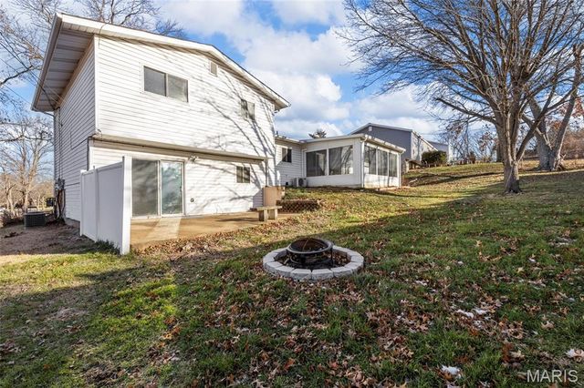 11164 De Malle Drive, Unincorporated, MO 63146