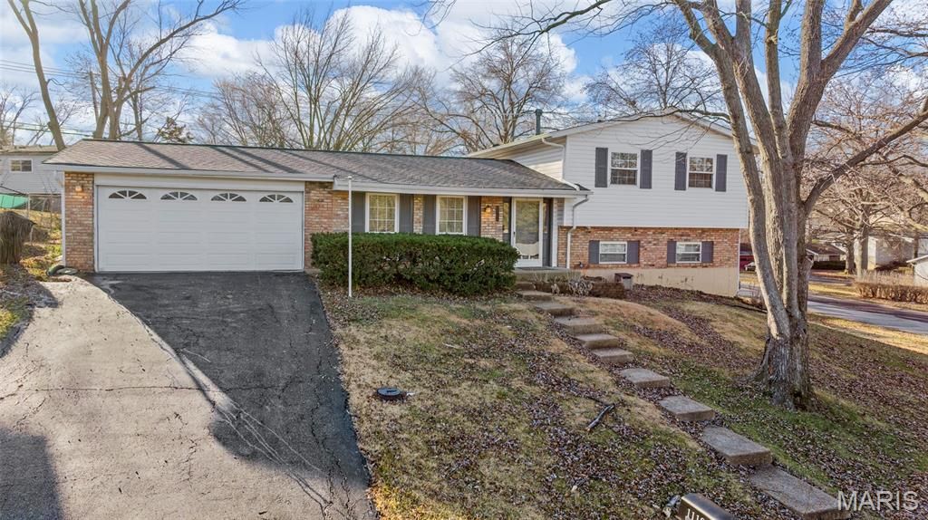 11164 De Malle Drive, Unincorporated, MO 63146