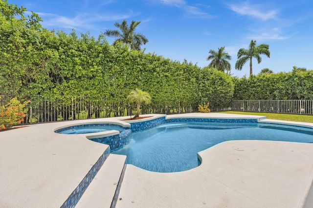 10823 Tea Olive Lane, Boca Raton, FL 33498