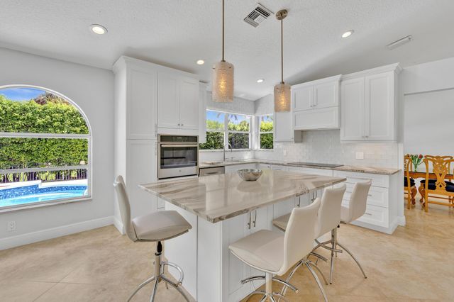 10823 Tea Olive Lane, Boca Raton, FL 33498