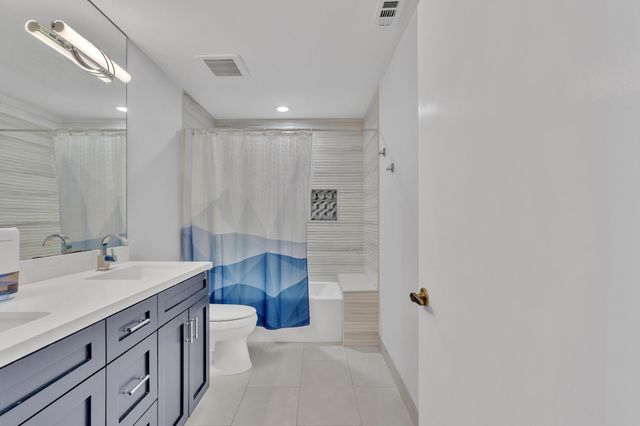 10823 Tea Olive Lane, Boca Raton, FL 33498