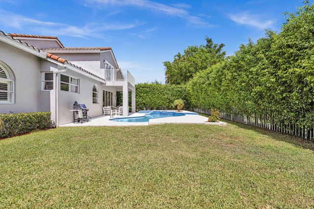 10823 Tea Olive Lane, Boca Raton, FL 33498