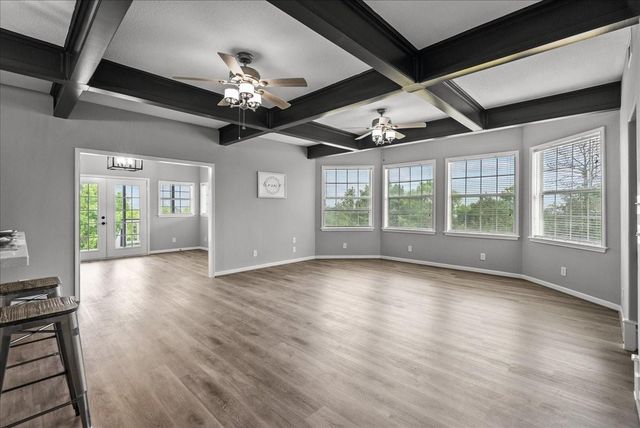 401 Paradise Drive, Coldspring, TX 77331