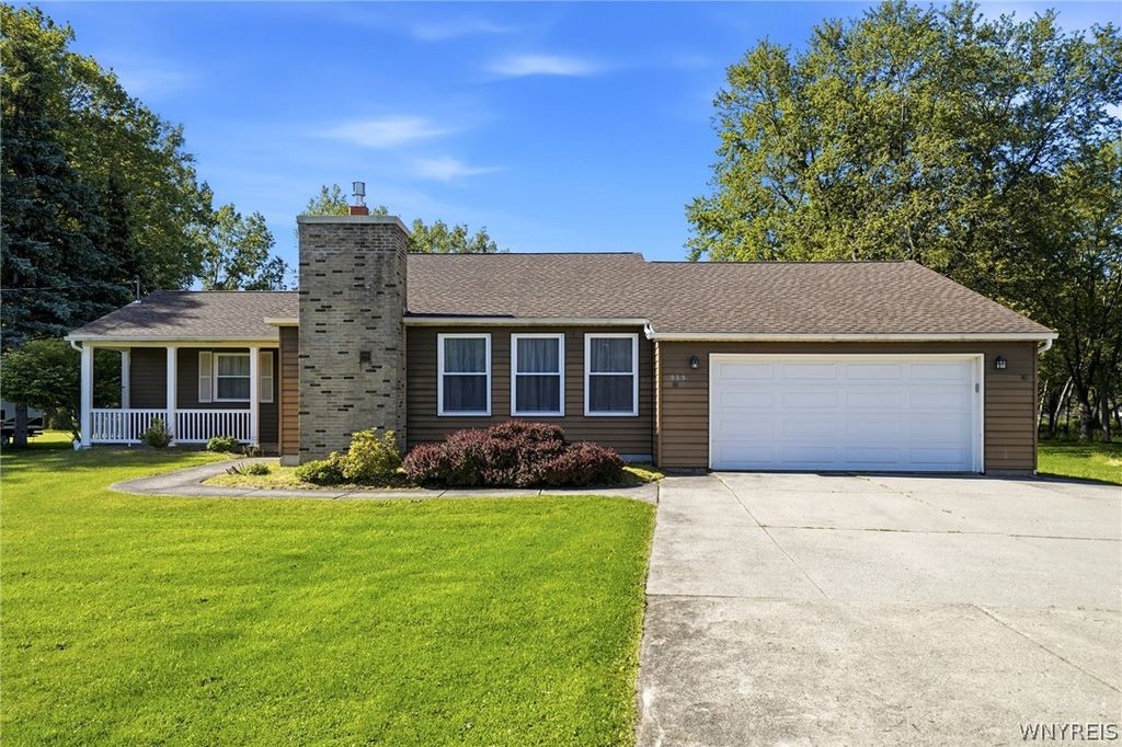 535 Seneca Creek Road, West Seneca, NY 14224