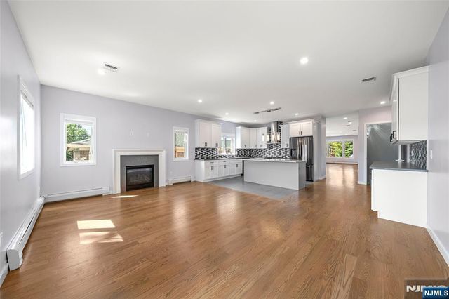 506 Westview Avenue, Cliffside Park, NJ 07010