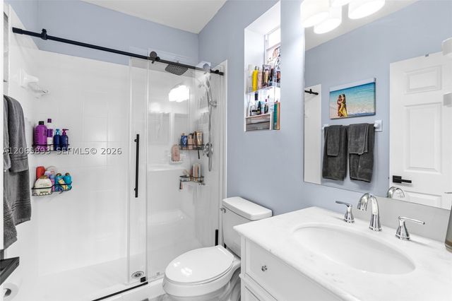 230 SE 29th Ave 21, Homestead, FL 33033