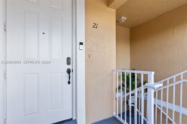 230 SE 29th Ave 21, Homestead, FL 33033