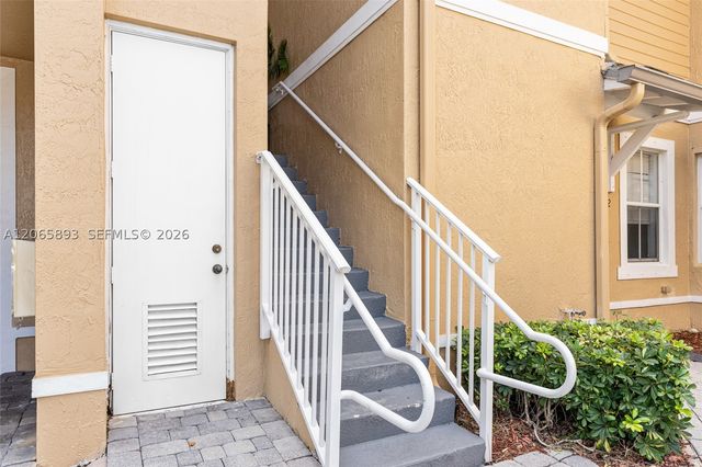230 SE 29th Ave 21, Homestead, FL 33033