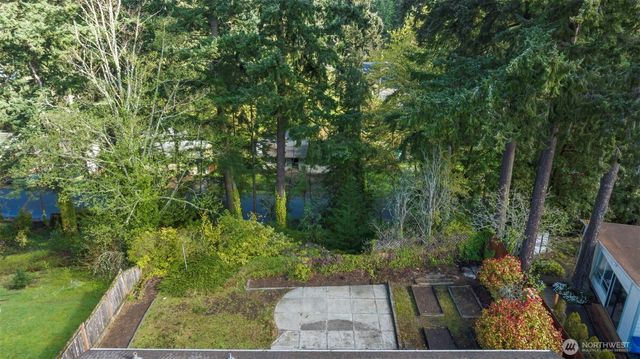 208 N 184th, Shoreline, WA 98133