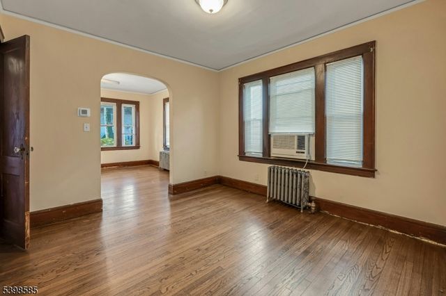 23 William St, Summit City, NJ 07901