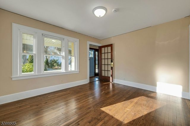 23 William St, Summit City, NJ 07901