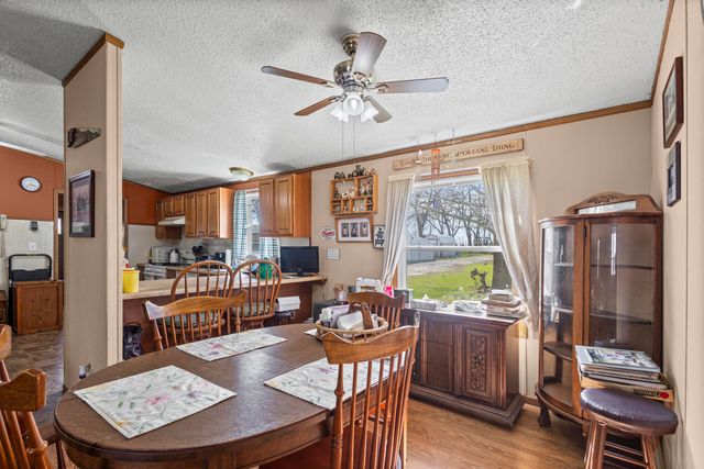 11370 E ZARING RD, Columbia, MO 65202