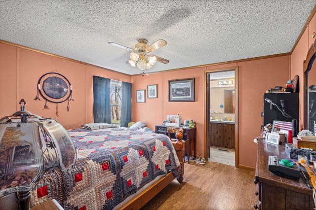 11370 E ZARING RD, Columbia, MO 65202