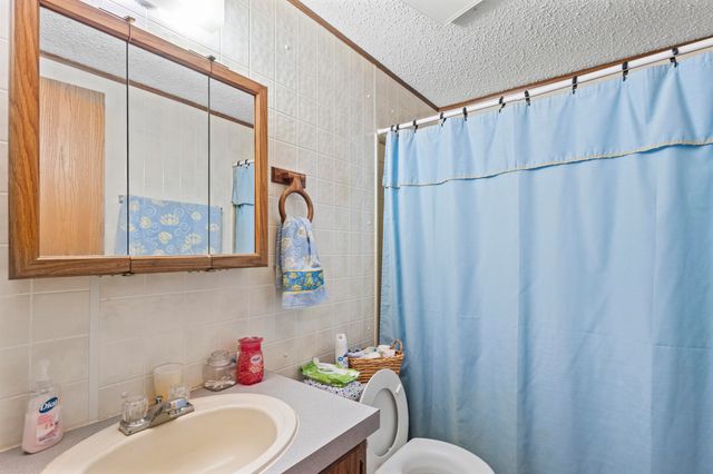 11370 E ZARING RD, Columbia, MO 65202