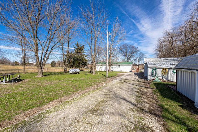 11370 E ZARING RD, Columbia, MO 65202