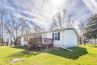 11370 E ZARING RD, Columbia, MO 65202