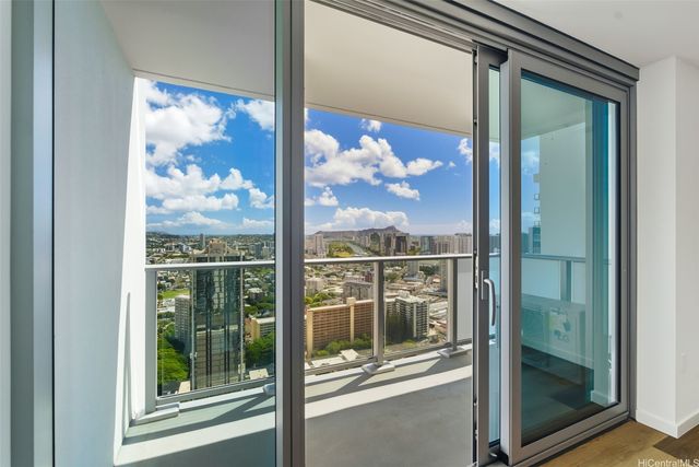 1515 Liona Street 4103, Honolulu, HI 96814