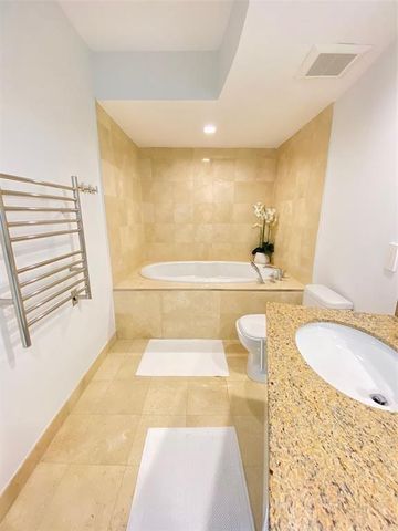 17201 Collins Ave 1006, Sunny Isles Beach, FL 33160