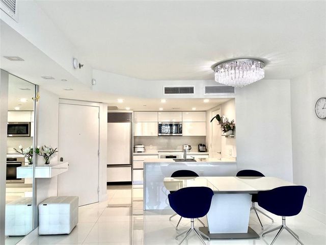 17201 Collins Ave 1006, Sunny Isles Beach, FL 33160