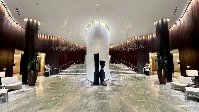 17201 Collins Ave 1006, Sunny Isles Beach, FL 33160