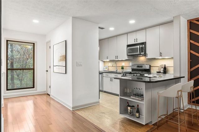 515 Wynnes Ridge Circle Southeast SE Circle, Marietta, GA 30067