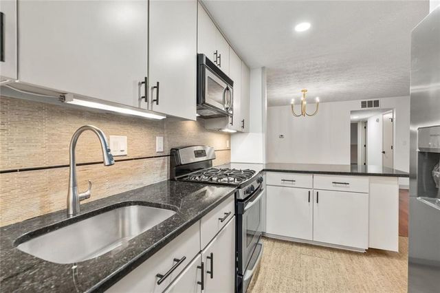 515 Wynnes Ridge Circle Southeast SE Circle, Marietta, GA 30067