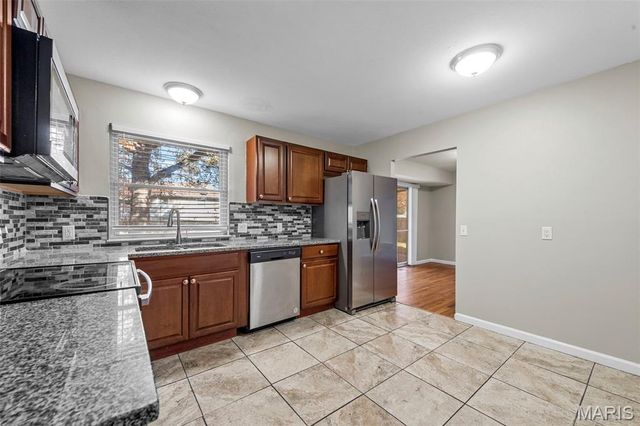 11758 Galba Drive, Florissant, MO 63033