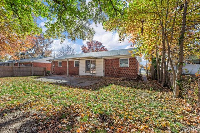 11758 Galba Drive, Florissant, MO 63033