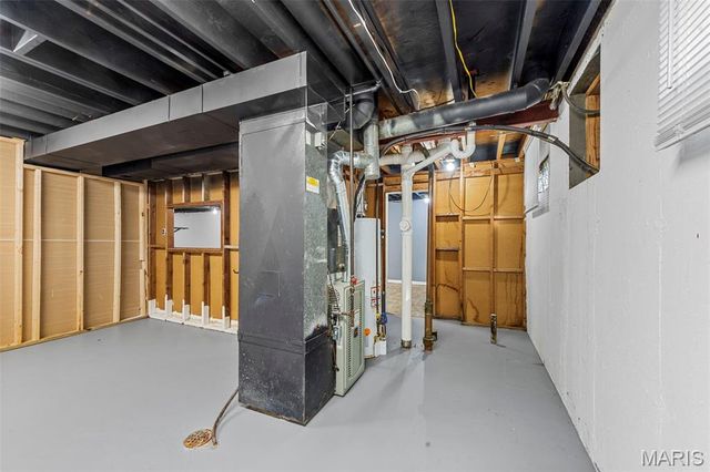 11758 Galba Drive, Florissant, MO 63033