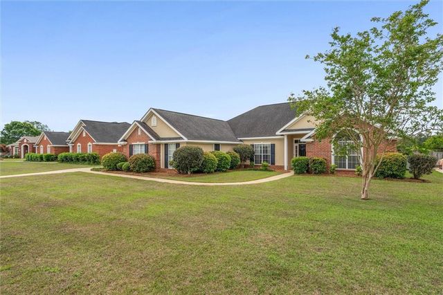 9651 Hampshire Court, Mobile, AL 36695