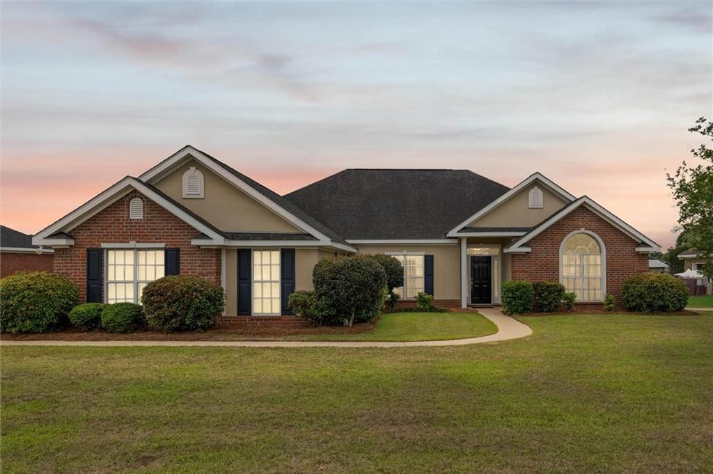 9651 Hampshire Court, Mobile, AL 36695