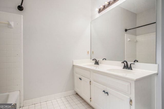 2705 Stratfield Drive, Cumming, GA 30041