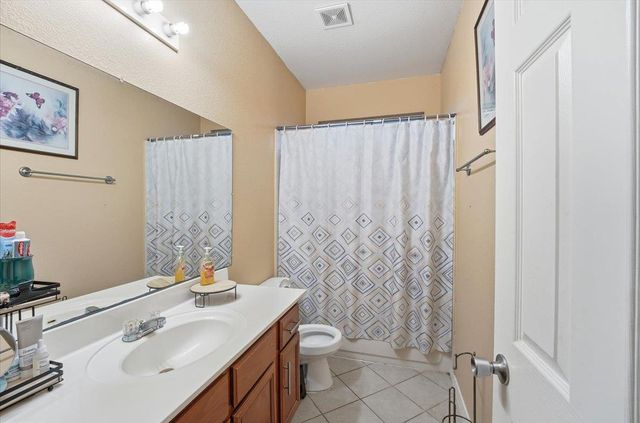 106 Luna Vista CV, Del Valle, TX 78617