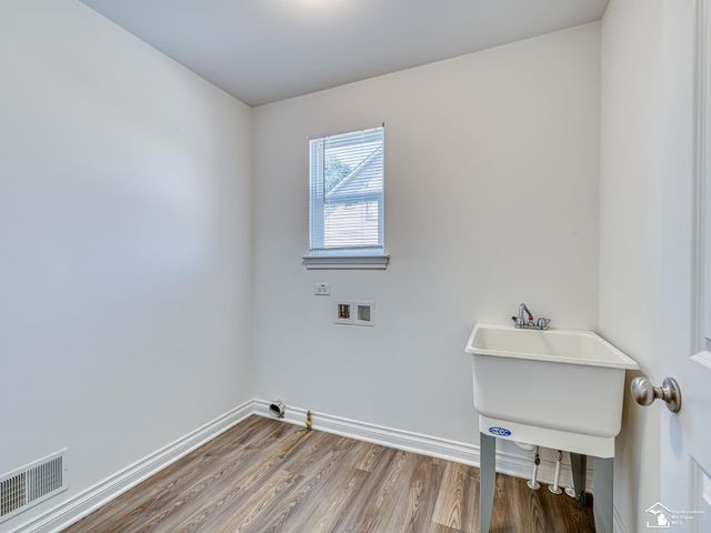 32220 Adam Brown Drive, Brownstown Twp, MI 48173