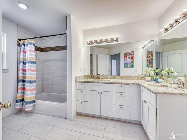 32220 Adam Brown Drive, Brownstown Twp, MI 48173