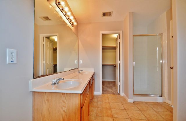 13831 Hillingdale Lane, Houston, TX 77070